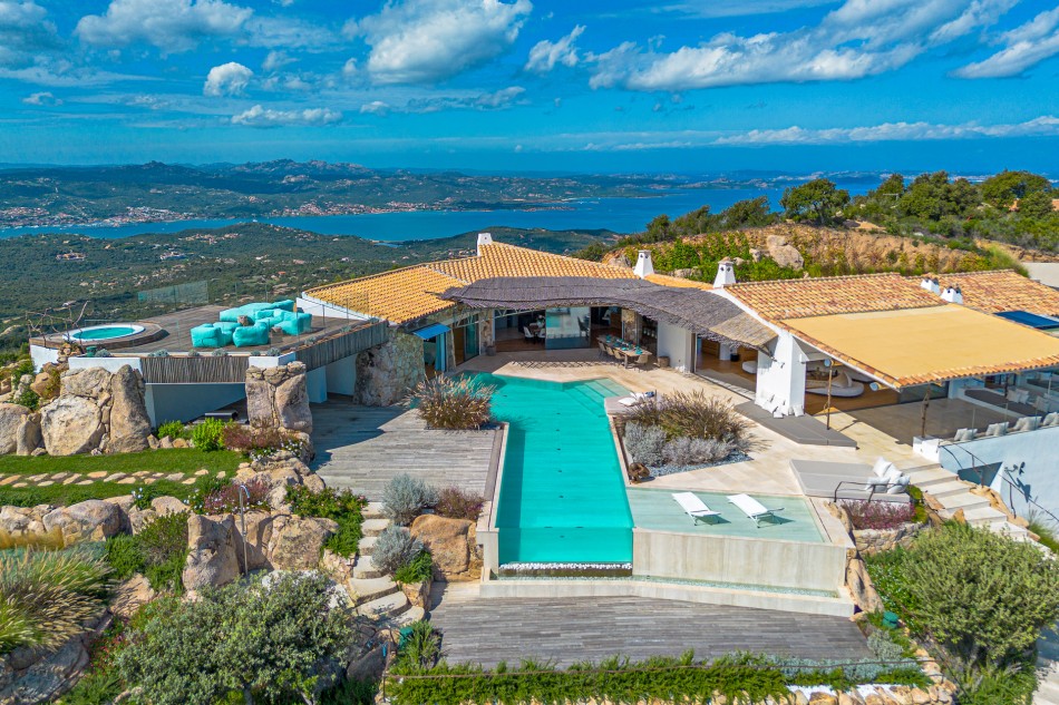 Sardinia Villas - The Dreamer - Porto Cervo - Italy | Luxury Vacation Rentals