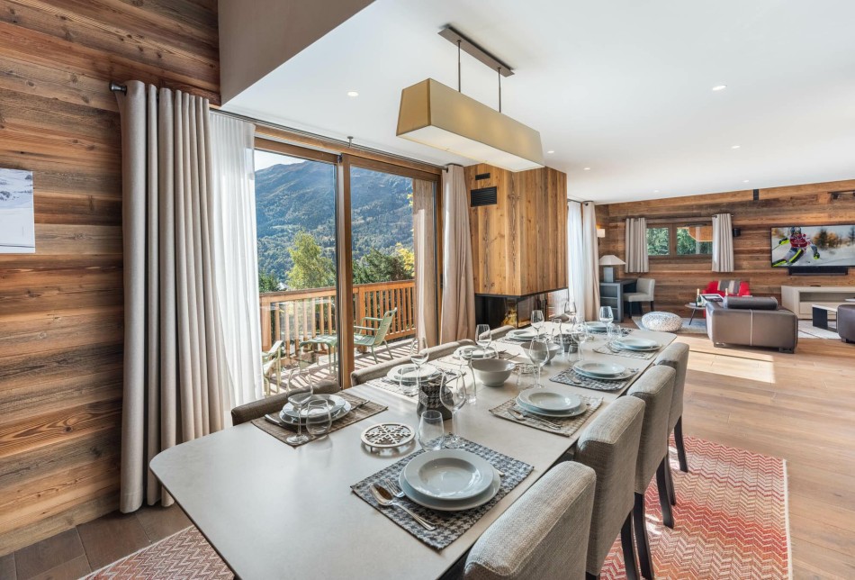 Meribel Villas - Chalet Les Flocons 1 - Meribel Village - France | Luxury Vacation Rentals