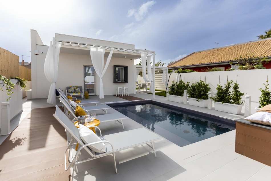 Sicily Villas - Vitarmi - Ragusa - Italy | Luxury Vacation Rentals