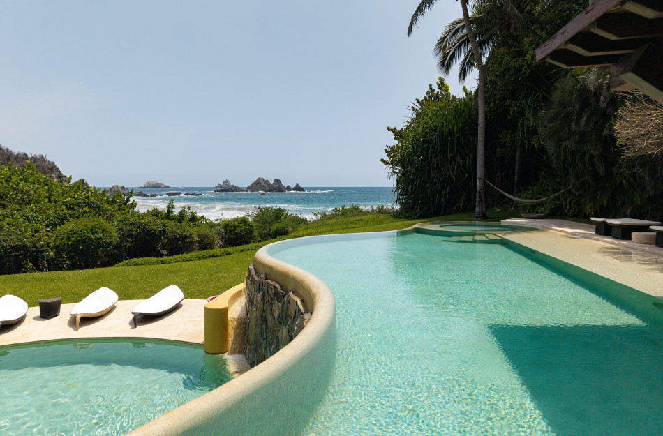Zihuatanejo Villas - Casa Sautari - Ixtapa - Mexico | Luxury Vacation Rentals