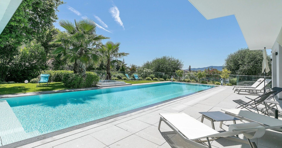 Cannes Villas - Vivienne - Le Cannet - French Riviera | Luxury Vacation Rentals