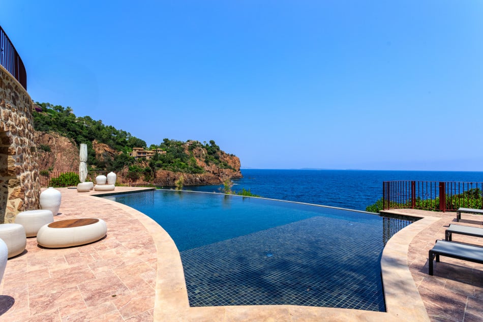 French Riviera Villas - Odine - Theoule sur Mer - French Riviera | Luxury Vacation Rentals