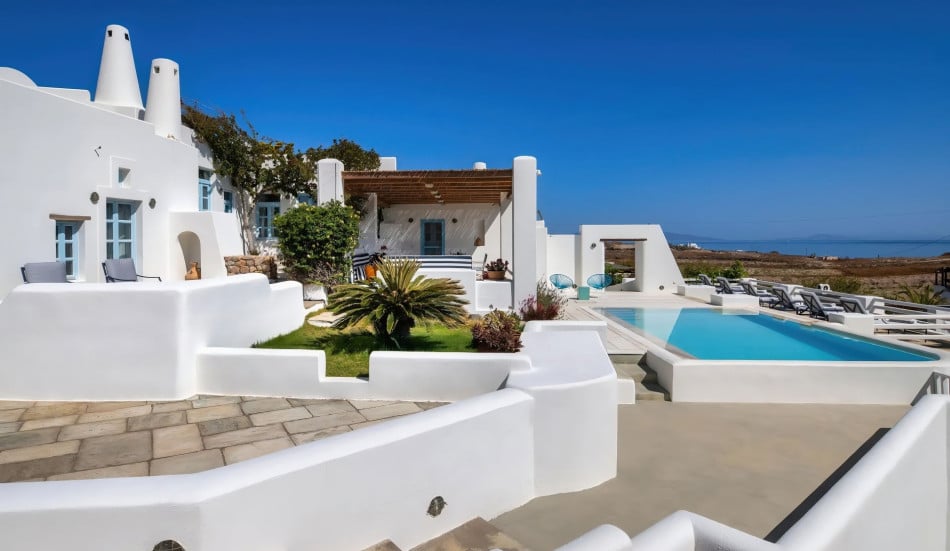 Santorini Villas - Apanema - Vourvoulos - Greece | Luxury Vacation Rentals