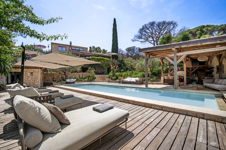 Saint-Tropez Villas - Casa Pietra - Gassin - French Riviera | Luxury Vacation Rentals